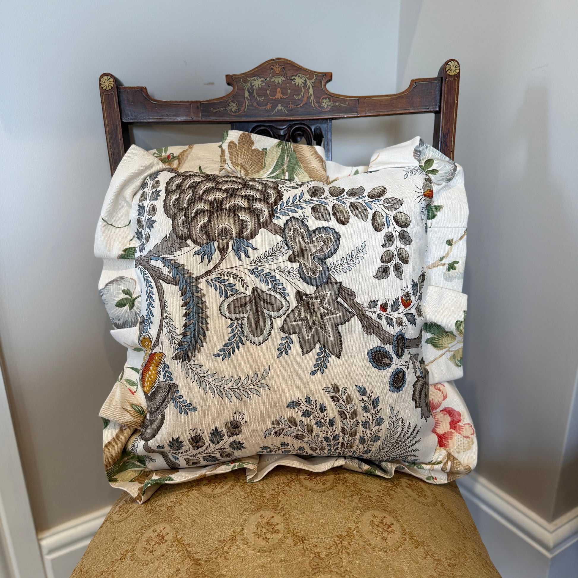 Medium Graphic Floral Cushion